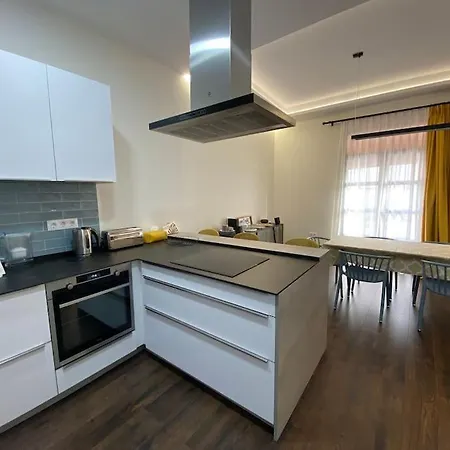 Preciosa Casa Centro Historico Jerez, Parking Privado+ Wi-fi *