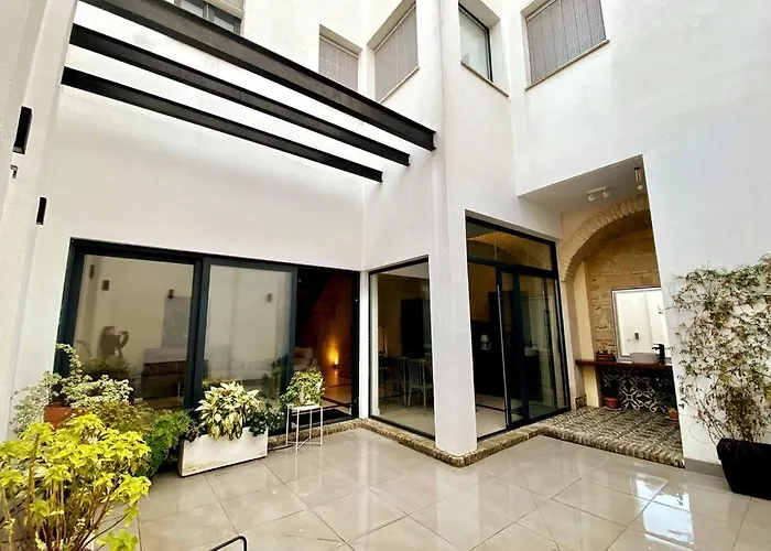 Preciosa Casa Centro Historico Jerez, Parking Privado+ Wi-fi Villa Jerez de la Frontera