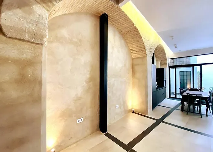 Preciosa Casa Centro Historico Jerez, Parking Privado+ Wi-fi *