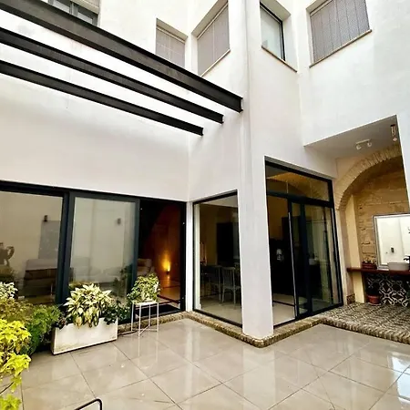 Preciosa Casa Centro Historico Jerez, Parking Privado+ Wi-fi Villa Jerez de la Frontera