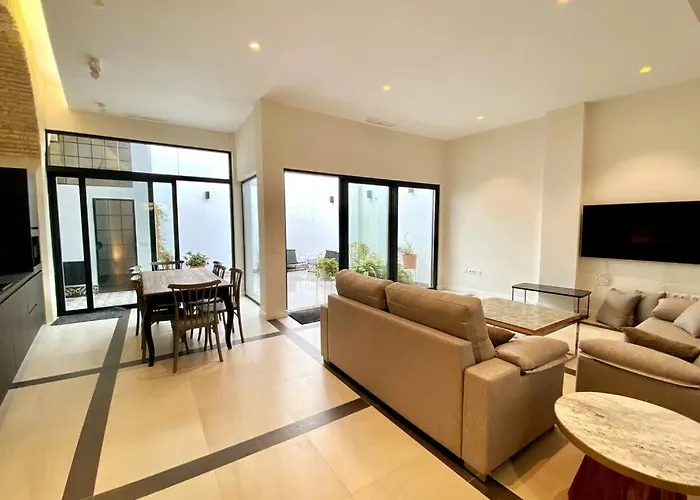 Preciosa Casa Centro Historico Jerez, Parking Privado+ Wi-fi Villa *